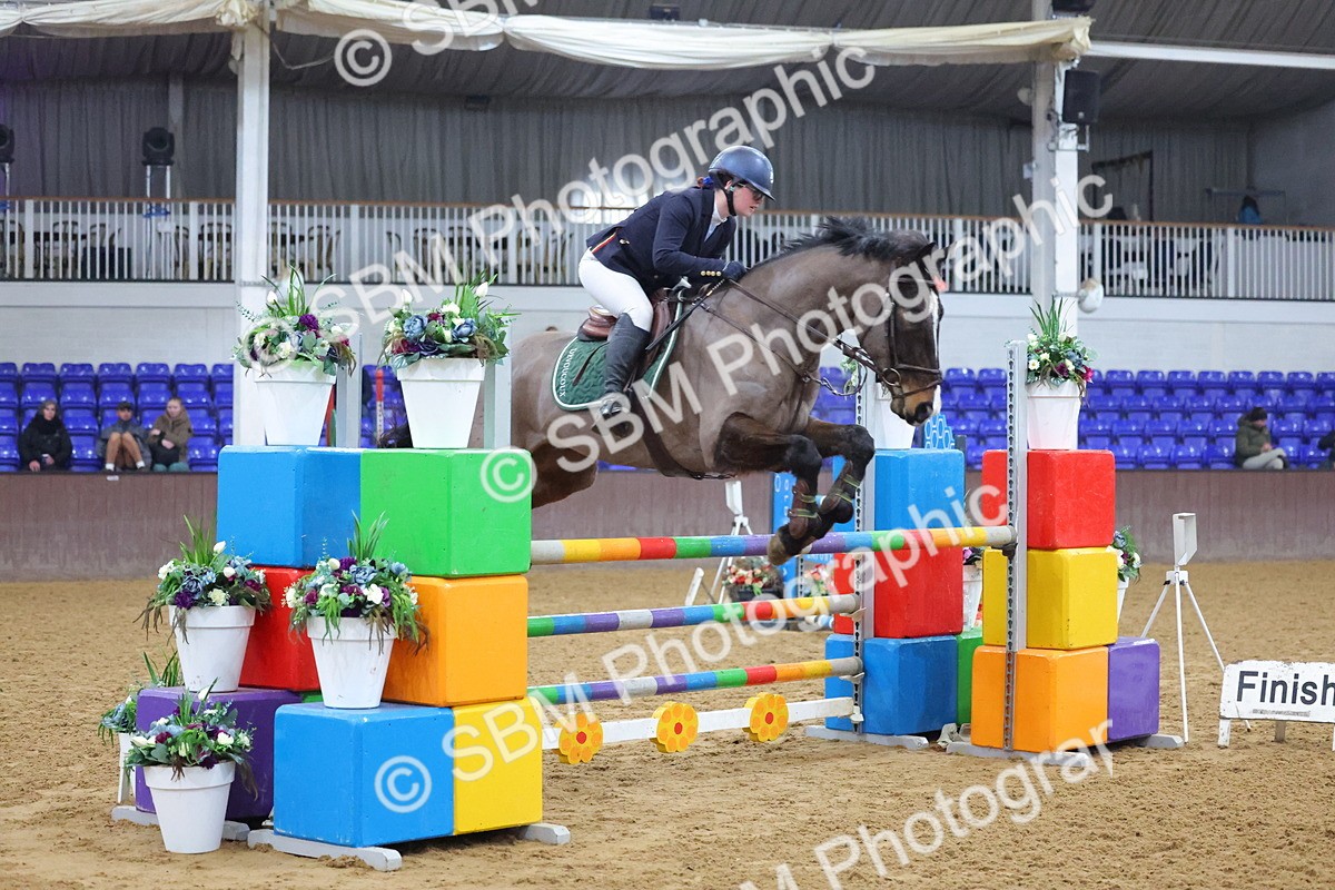 SBM_001932 - Class 15 - Senior Newcomers - First Round (1.10m)