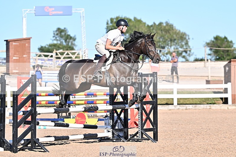 250708A-183445-00578 - 90cm Classes