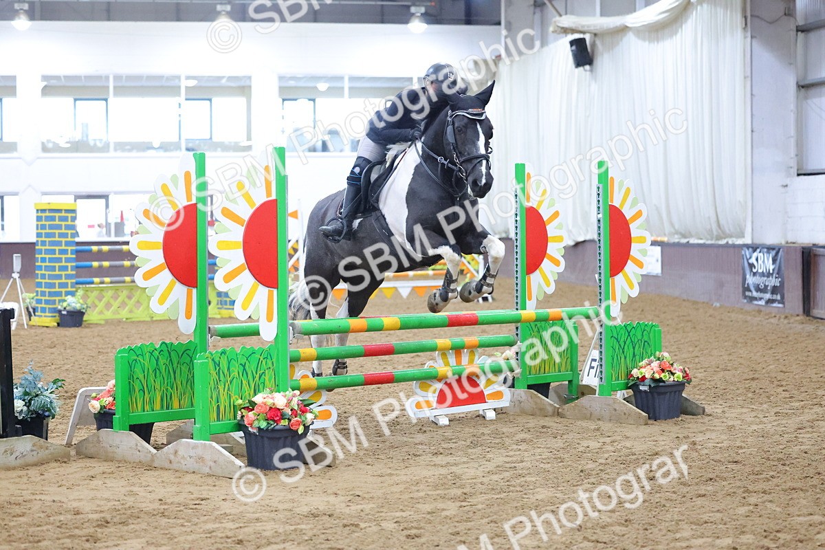 SBM_004833 - Class 12 - Senior British Novice - 90cm Open