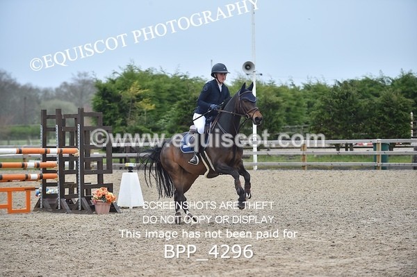 BPP_4296 - CLASS 10 RHS Foxhunter Championship Qualifier