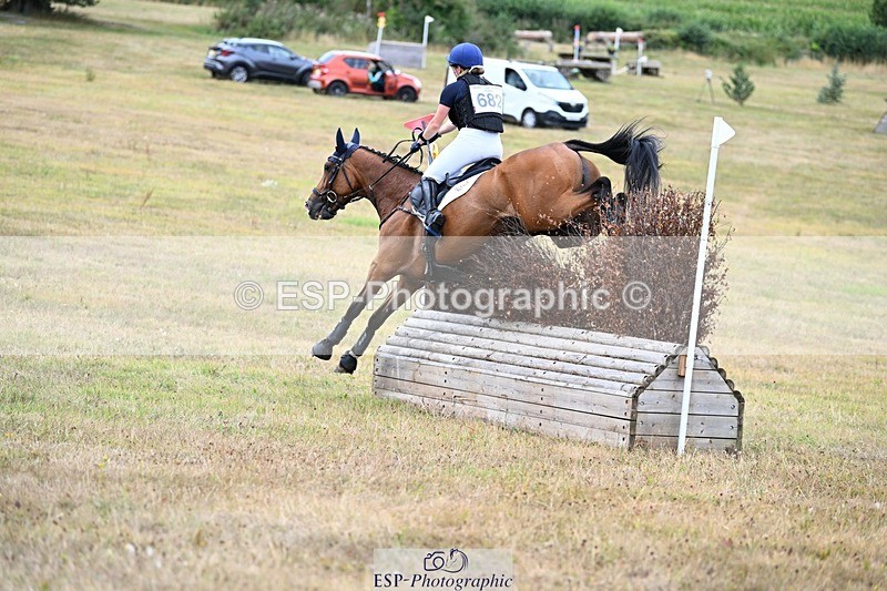 250803A-153838-16318 - O-682-Millie.Juleff-HERONA.CZ.Z