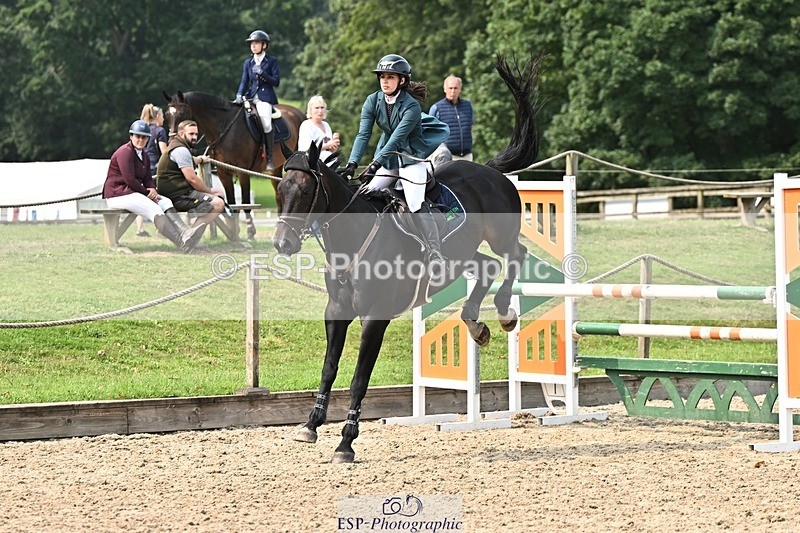 240818-143330-04936 - Cls 11B Snr 1.10m Open