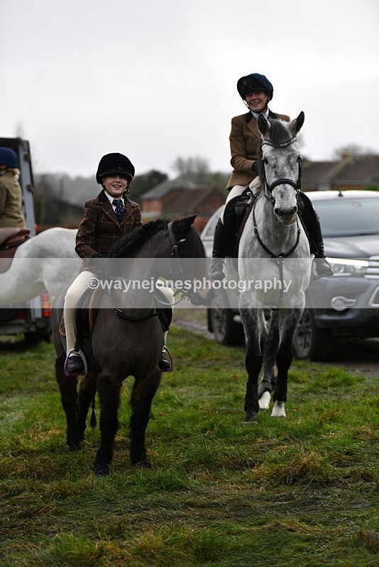 WJ5_4721 - Meet Pictures