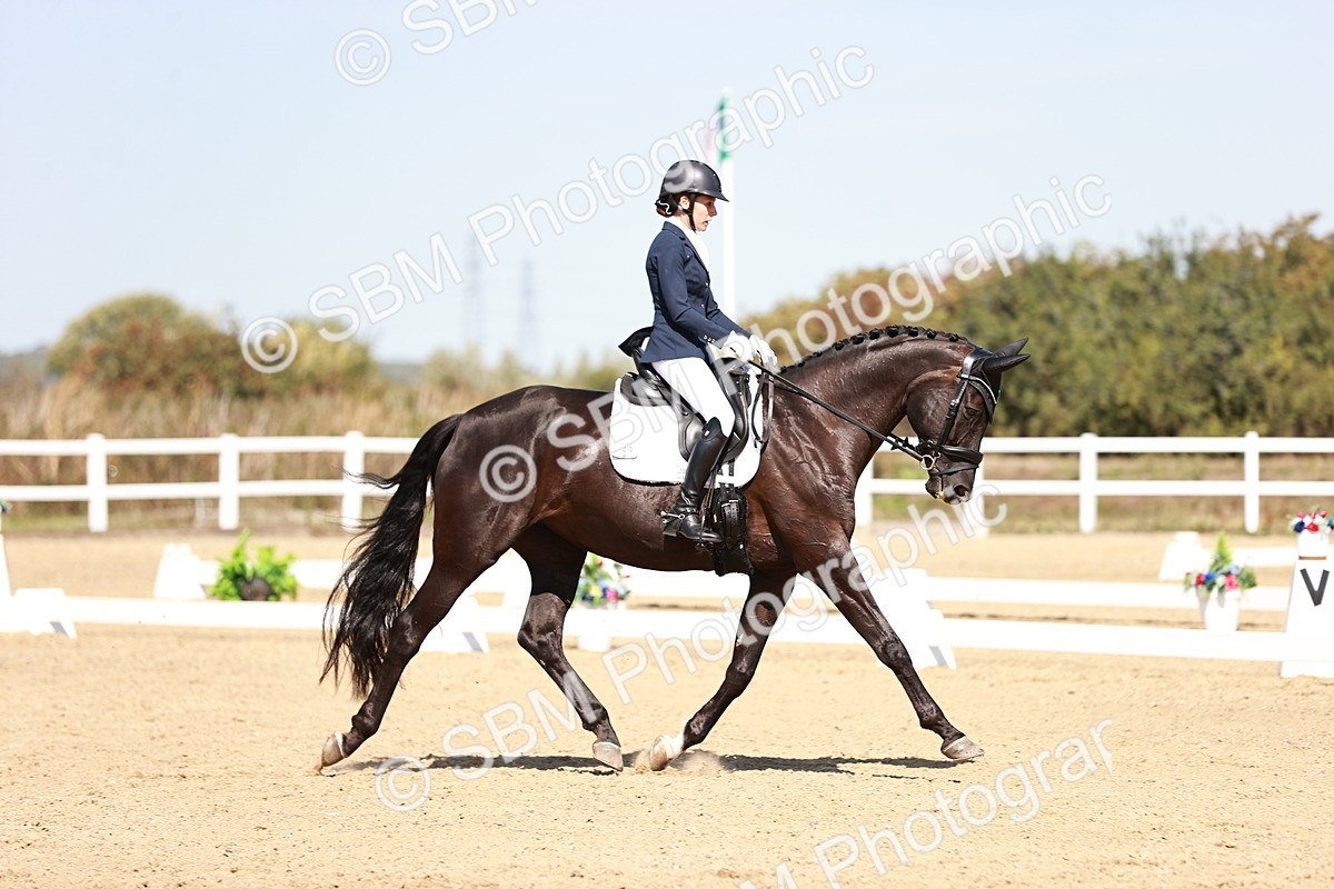 SBM_004868 - Class 12 - Novice 5 - 12.02-12.44