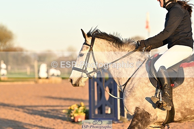 250401-191400-00936 - 90cm Classes