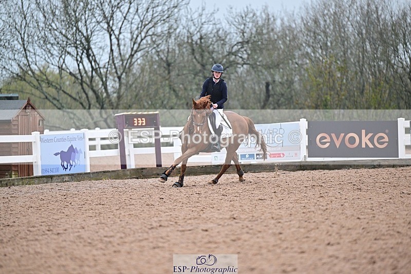 260414-175331-00360 - Cls 7+8 Club and Schools 80cm