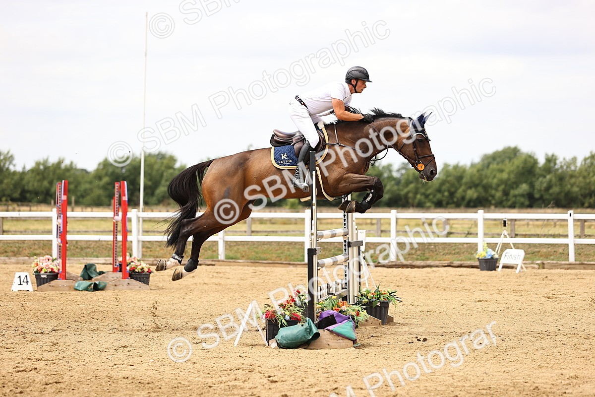 SBM_010512 - Class 9 - Senior Foxhunter - 1.20m Open
