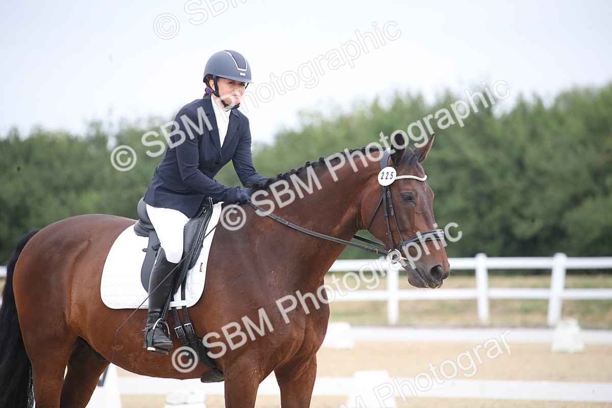 SBM_005876 - Novice 5 - 8.30.10.39