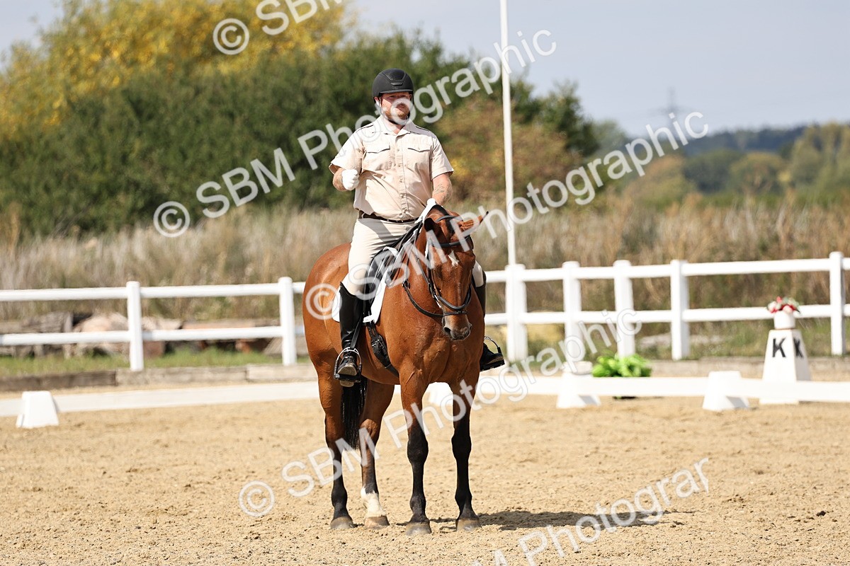 SBM_018755 - Class 16 - Novice 5 - 12.08-13.11