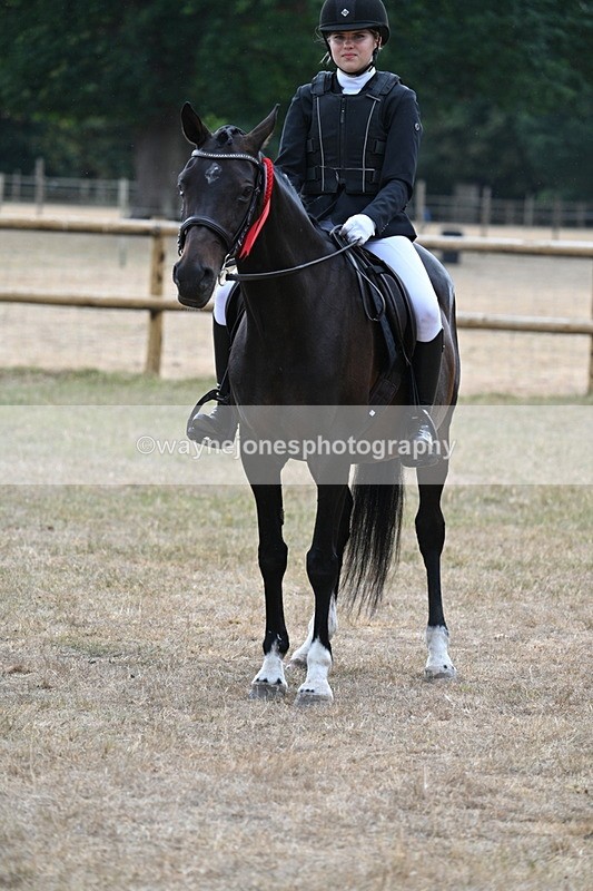 WJ7_1509 - Class 8 Ridden Veterans