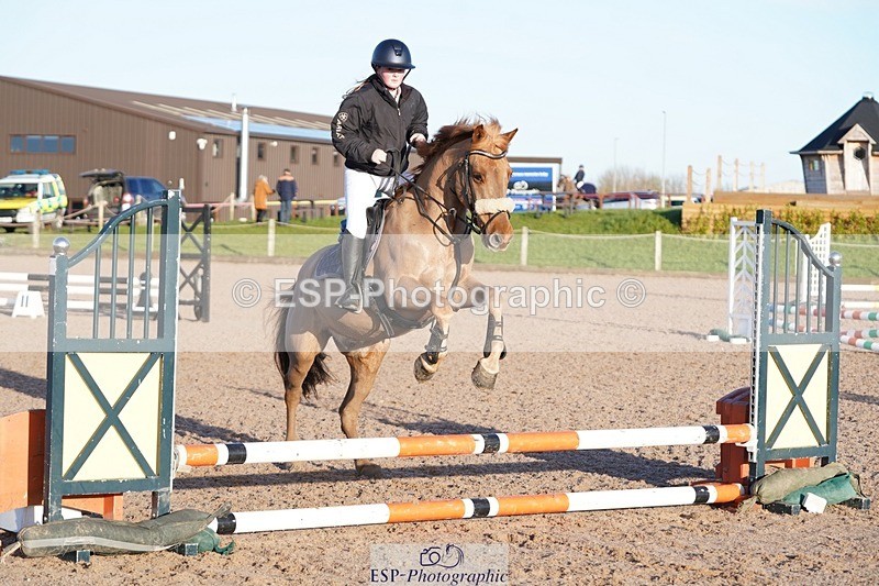 250125-102540-00953 - Clear Round 40cm and 50cm