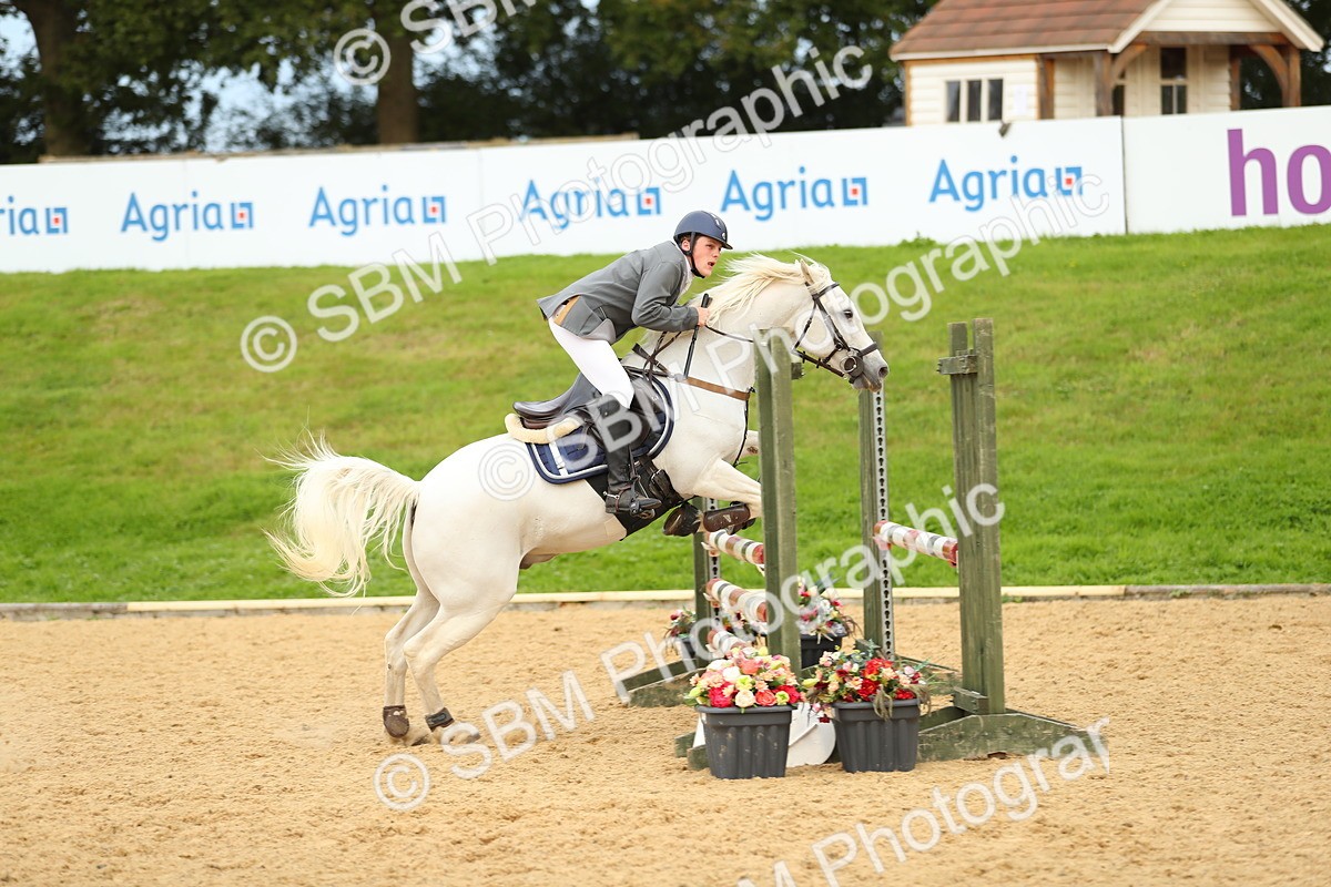 SBM_76132 - J19 - Junior 90cm Supreme Championship