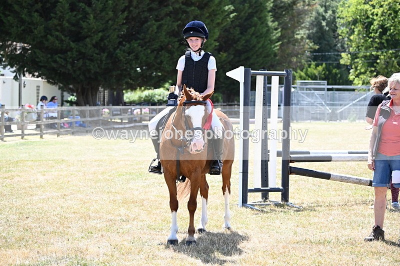 WJ6_6062 - Class 13 Novice 60cm