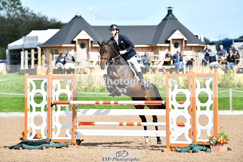 240914A-115209-06971 - Cls 14-S Snr Newcomers