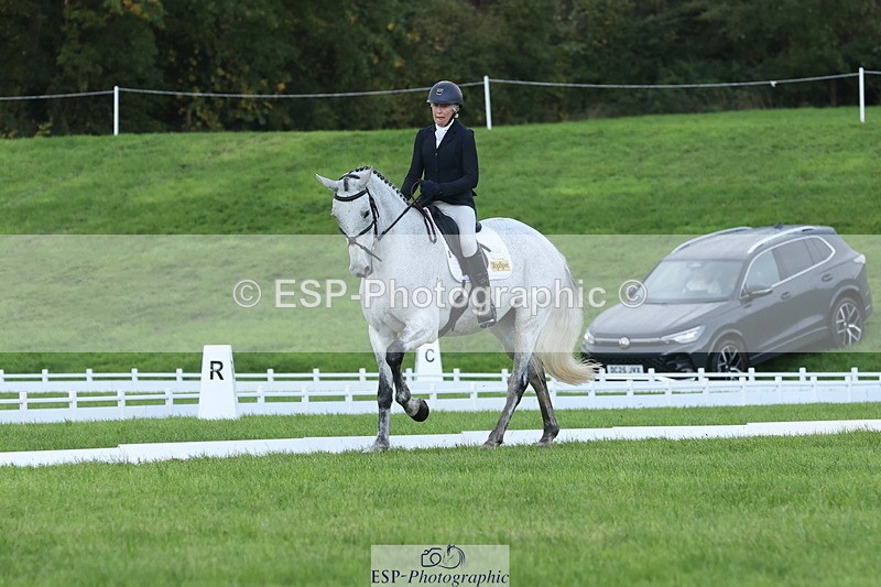 251023A-133148-04764 - F-422-Jane.Rogers