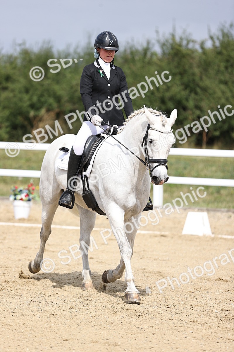 SBM_016814 - Class 14 Novice 23 - 11.53-12.56