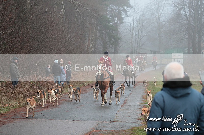 HUPY 261224 157 - Pytchley with Woodland Hunt Boxing Day Meet 26th December 2024