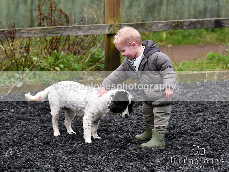 WJ5_3389 - Tanners Christmas Yard Fun 23-12-24