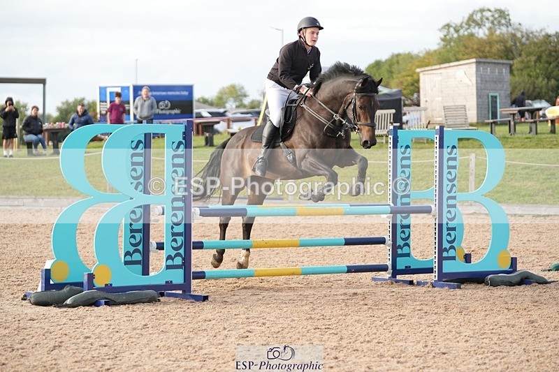 250902-181926-00744 - 90cm