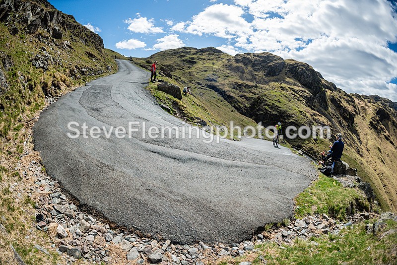 112351 - Hardknott Hairpin 11.00 - 12.00