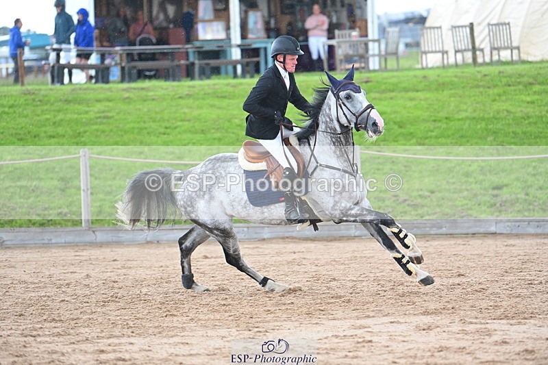 230721A-113133-05676 - Cls 6, 2 Star Medium 1.35m