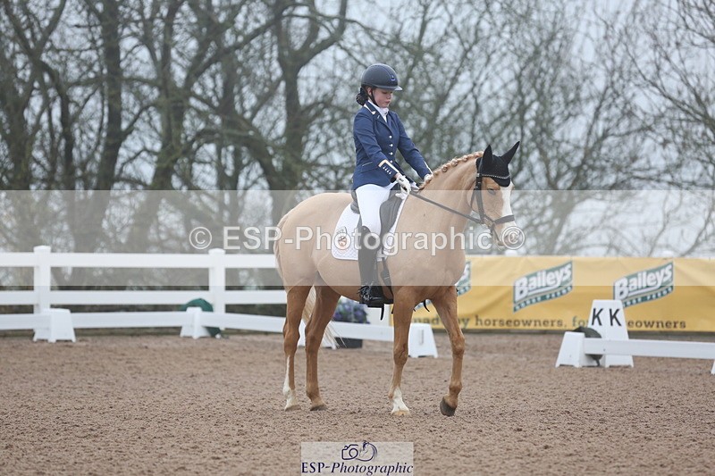 240217A-082949-00004 - 216-Olivia.Luscombe-Rosewater.Chamonix