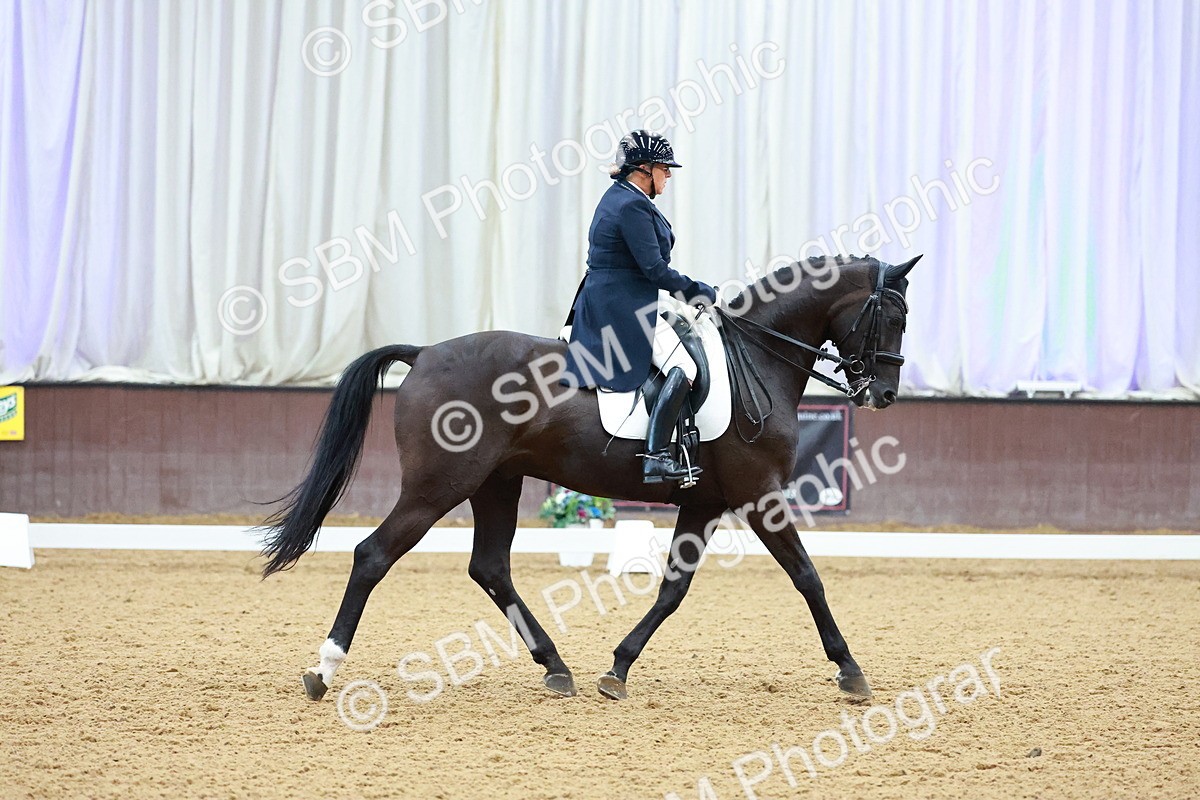 SBM_007686 - Class 9 - FEI INT II - 16.54.17.57