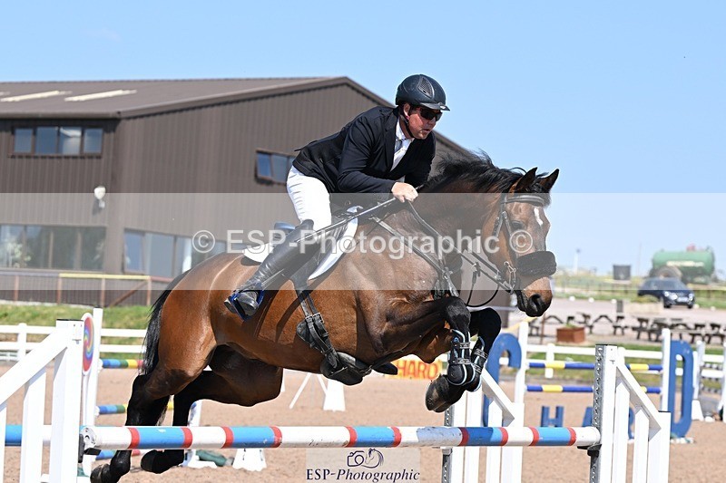 250514-150306-00624 - Foxhunter and 1.20m Open