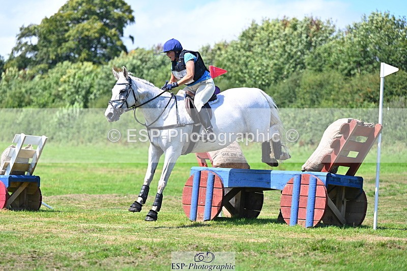 240811A-122737-02745 - 070-