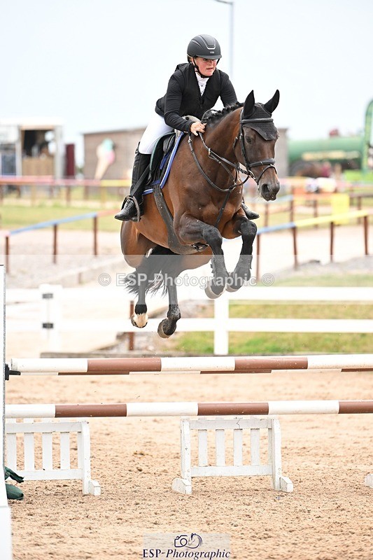 250727-111119-09518 - Cls 32 Discovery and 1m