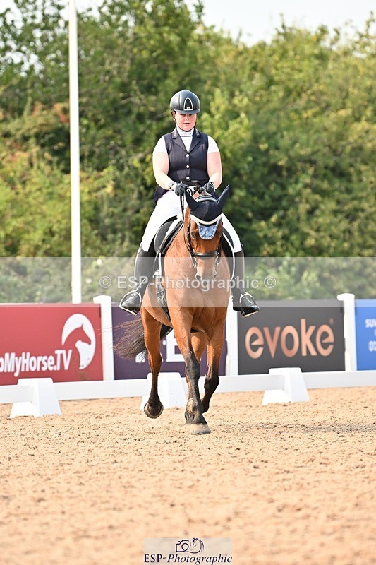 250816-160240-06034 - 129-Beth.TaylorWilly.Wonker