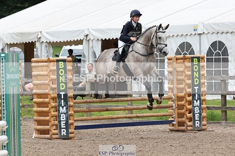 240803-123942-05069 - 205-Jessica_Thomas-QUALITY_STEP_ON