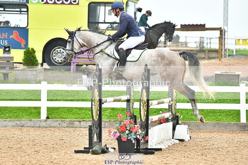 230730A-111756-09210 - Cls 32 Discovery & 1m Open