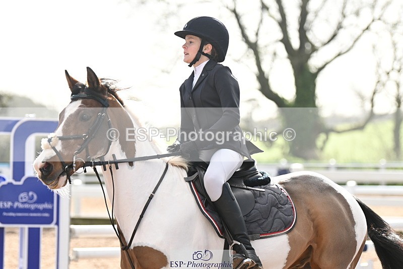 241026A-113902-00742 - SAT Cls 8 Pony Discovery and 90cm Open