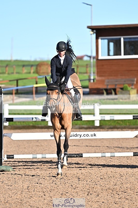 241120X-134532-00597 - Cls 05A&B Snr Fox & 120 Open