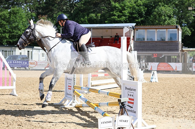 3E7A2608 - Class 2: 70cm Juniors and Seniors