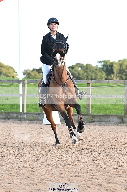 240913A-180115-05569 - Cls 19 Snr 1m Open Speed Derby