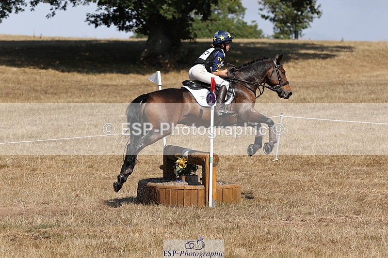 250824A-150613-39174 - 2167-Matilda.Joslin-Kellough.Pride