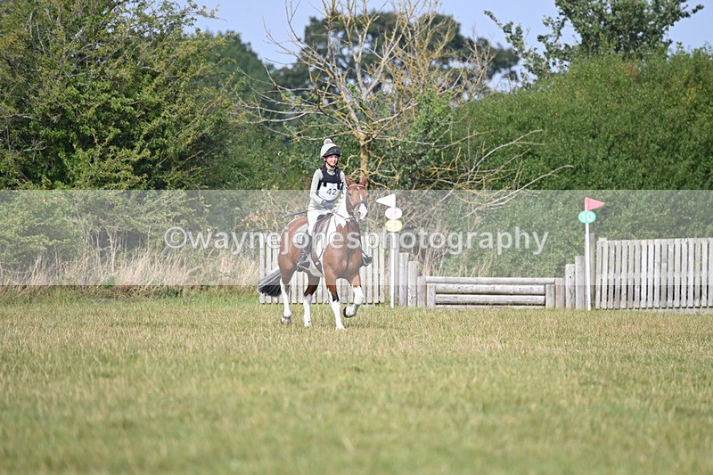 WJ6_2591 - 60cm XC Time 14:21 to 14:47