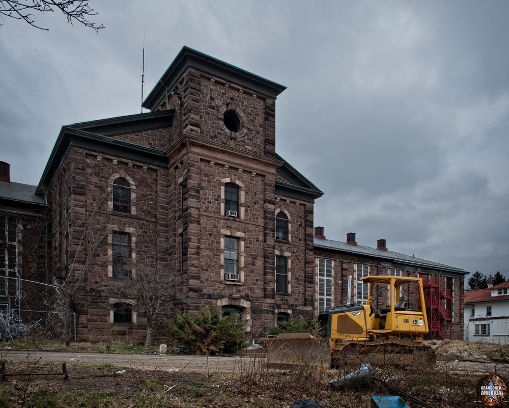Essex County Jail Annex (Caldwell, NJ) | Main Entrance - Essex County Jail Annex