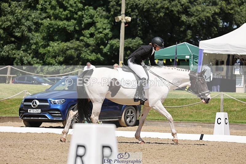 240719-121454-01633 - 123-Michelle_Wallis-Alvescot_Winning_Mood