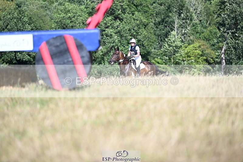 250803A-163042-16999 - Q-758-Caroline.Hutchens-CLOGORROWS.SOCKY