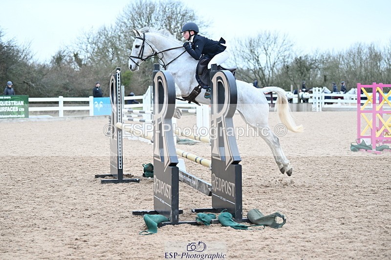 240128A-120635-00773 - Cls 4 Pony Newcomers and 1m Open