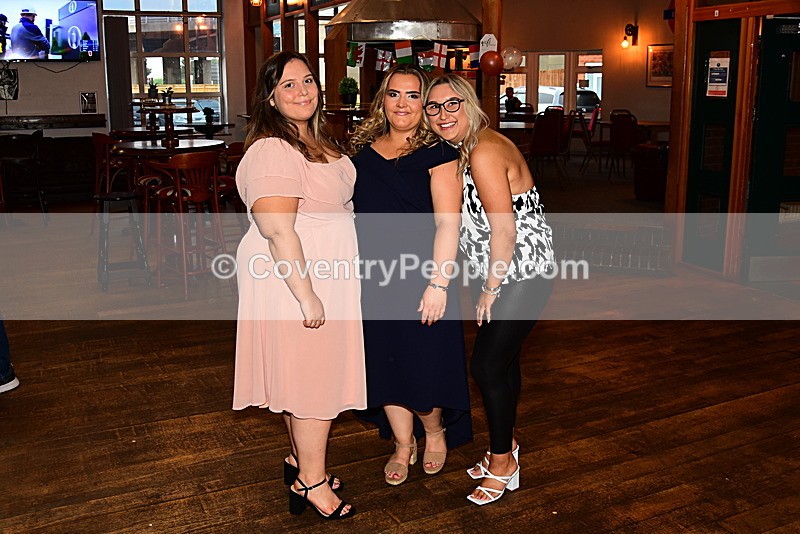COU-112 - Courtney's 21st