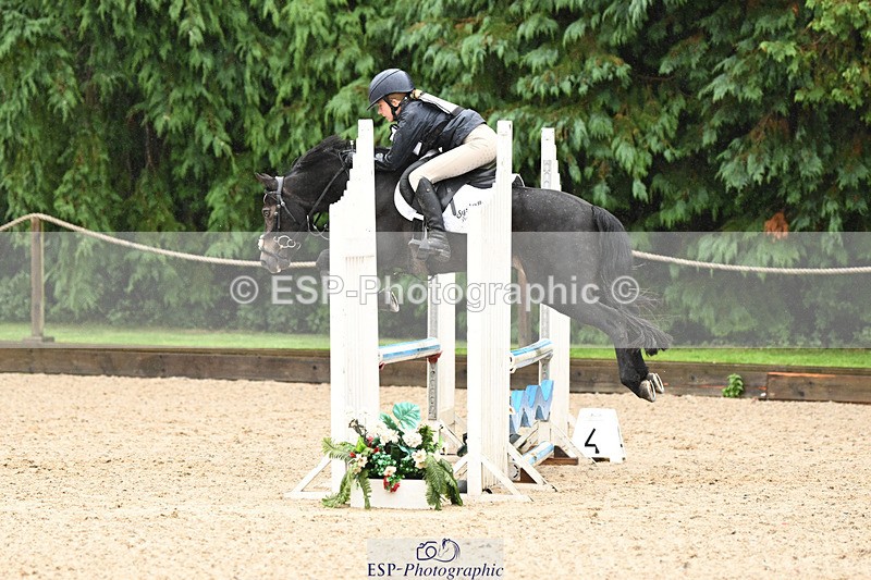 240824X-100106-23488 - 70cm Round 2 9.30 to 10.30