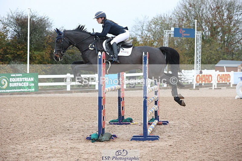 231112A-132218-04422 - Cls 20 Newcomers & 1.10m Open