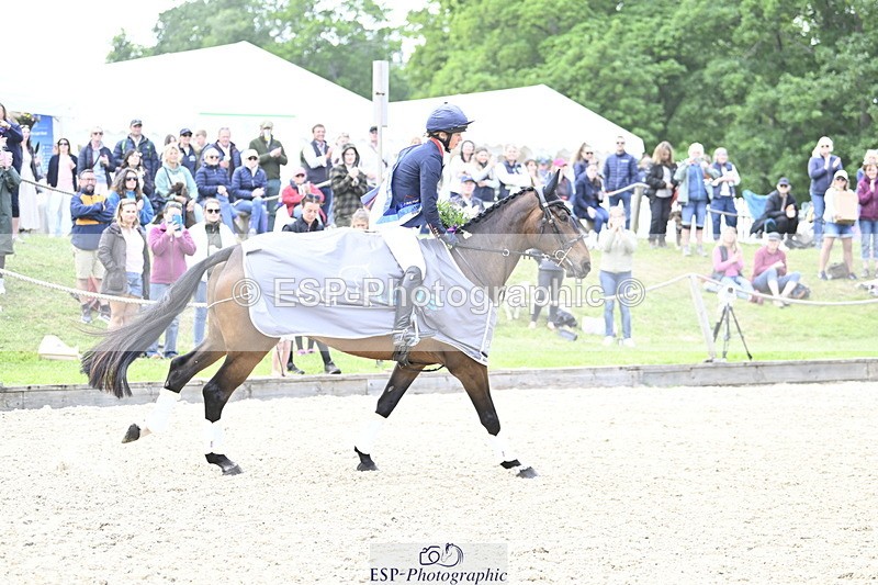 250525A-161557-18614 - Presentations Section C CCI 2 Star Long