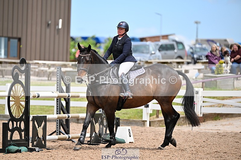 240605A-132436-00540 - Cls 3 Snr 1.05m Open