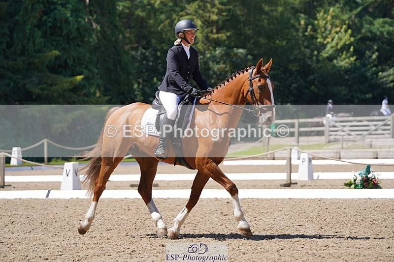 240719-114236-01245 - 294-Aida_Molineux-Hilfiger_II