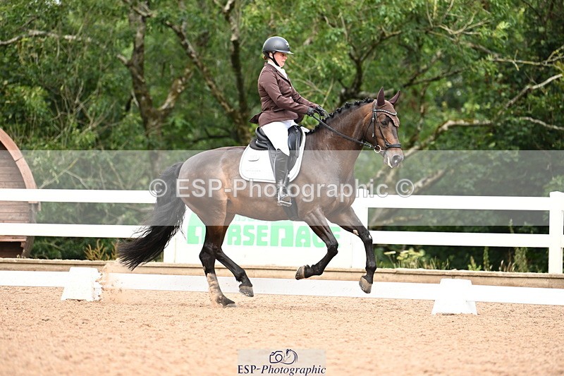 240815A-125013-01370 - 184-Jenny.Lloyd-Villis.Hera